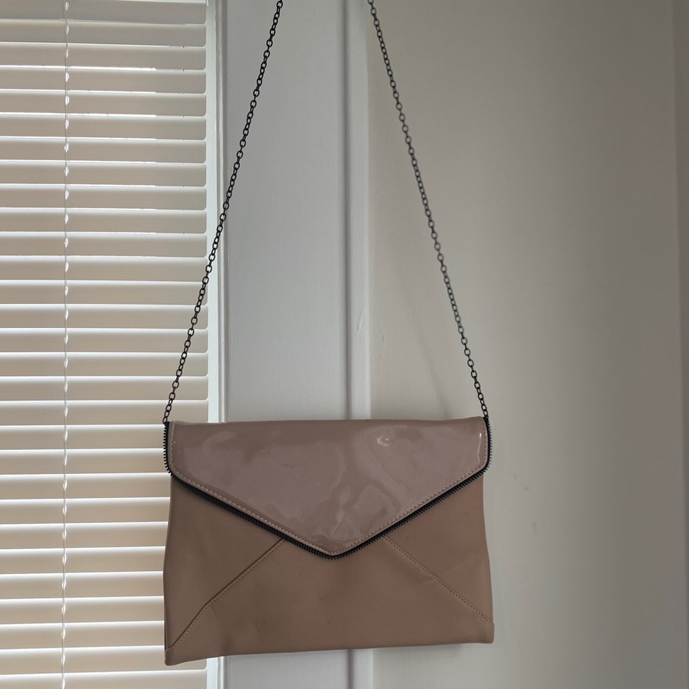 Tan purse - Picture 1 of 1